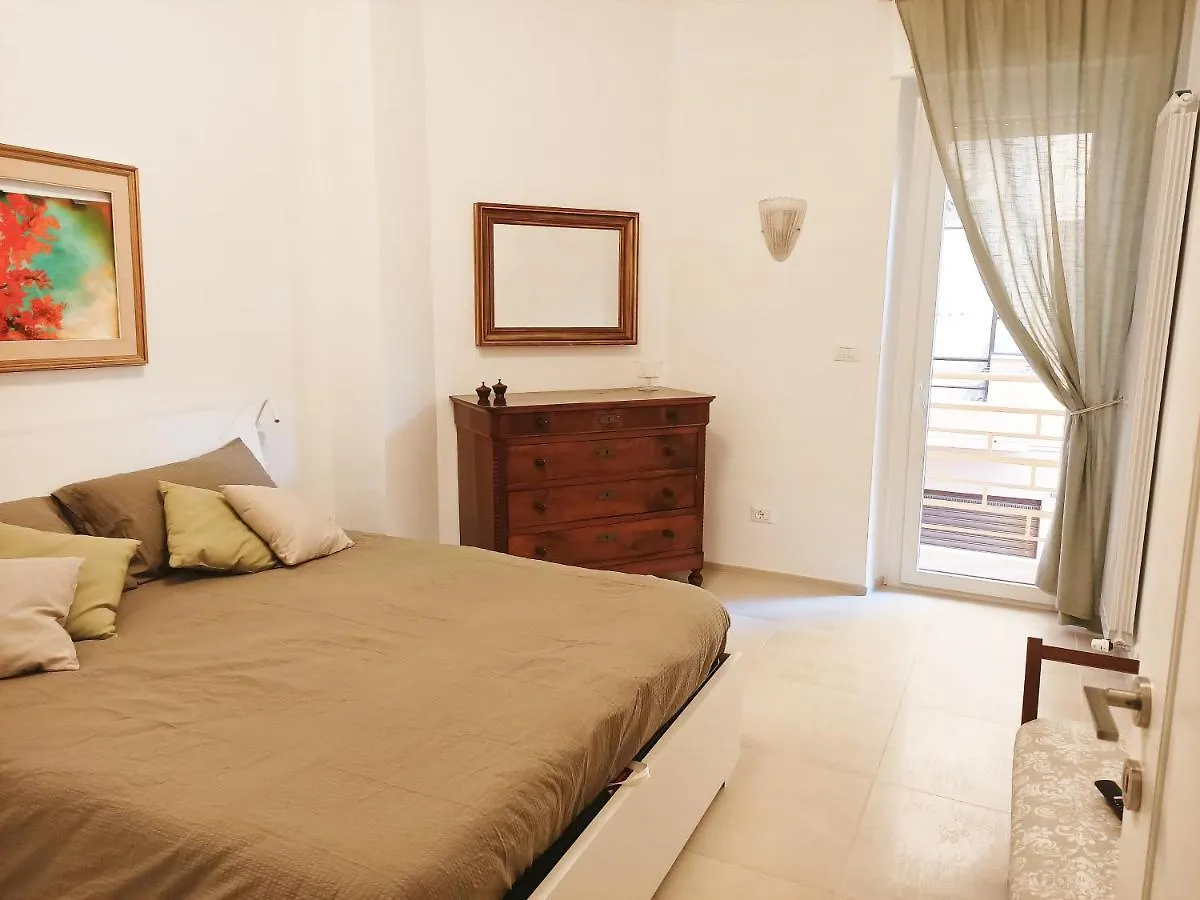 Interno 3 - Vicino Al Mare E Pista Ciclabile, Centro Zona Foce Apartment Sanremo