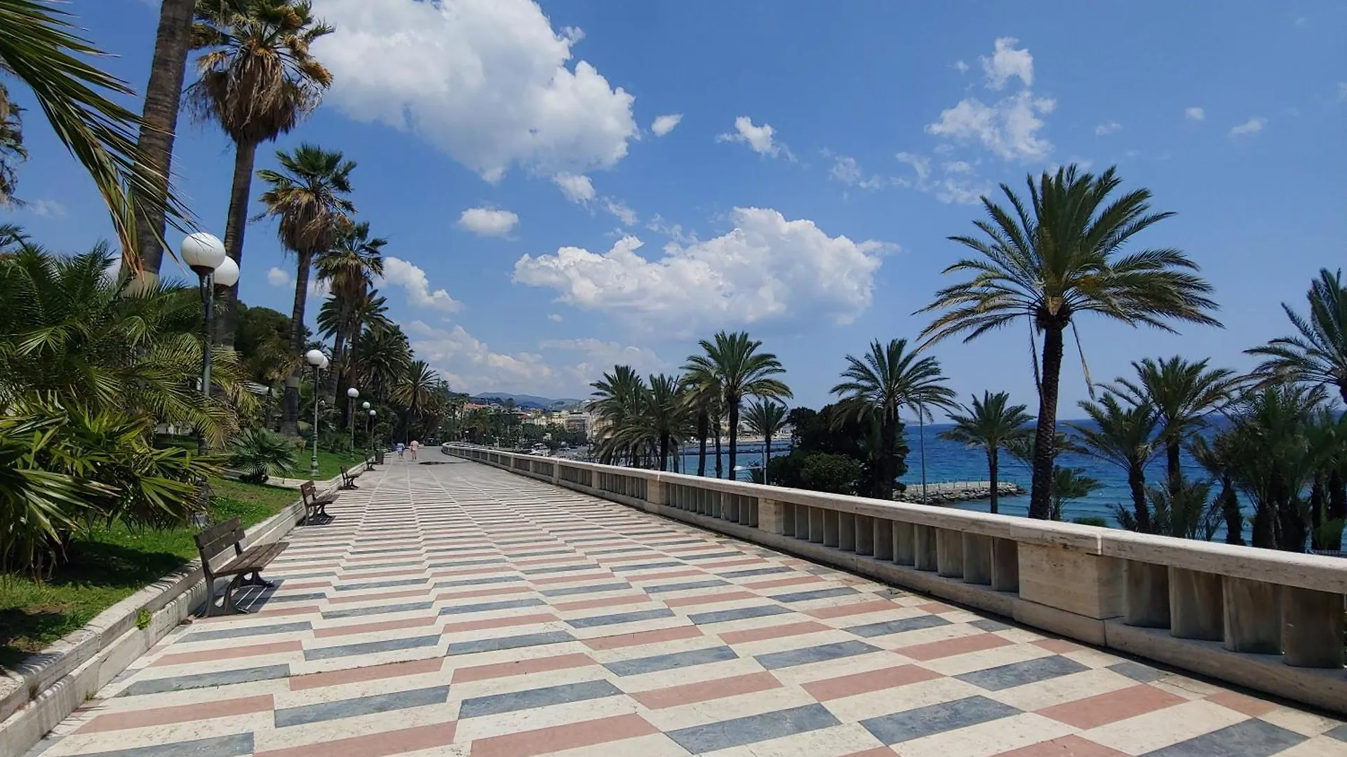 Interno 3 - Vicino Al Mare E Pista Ciclabile, Centro Zona Foce Apartment Sanremo Italy